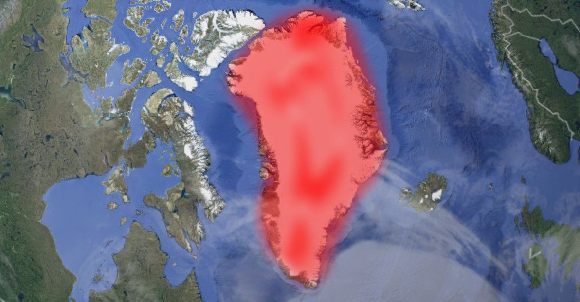 Map of Greenland: areas without roads (approximate) are highlighted in red.